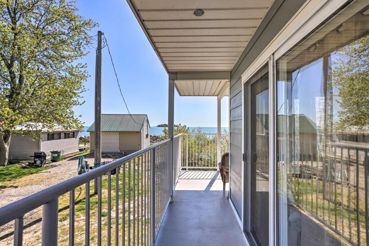 Waterfront Bass Island Retreat With Balcony And Tv Apartamento Put-in-Bay Exterior foto