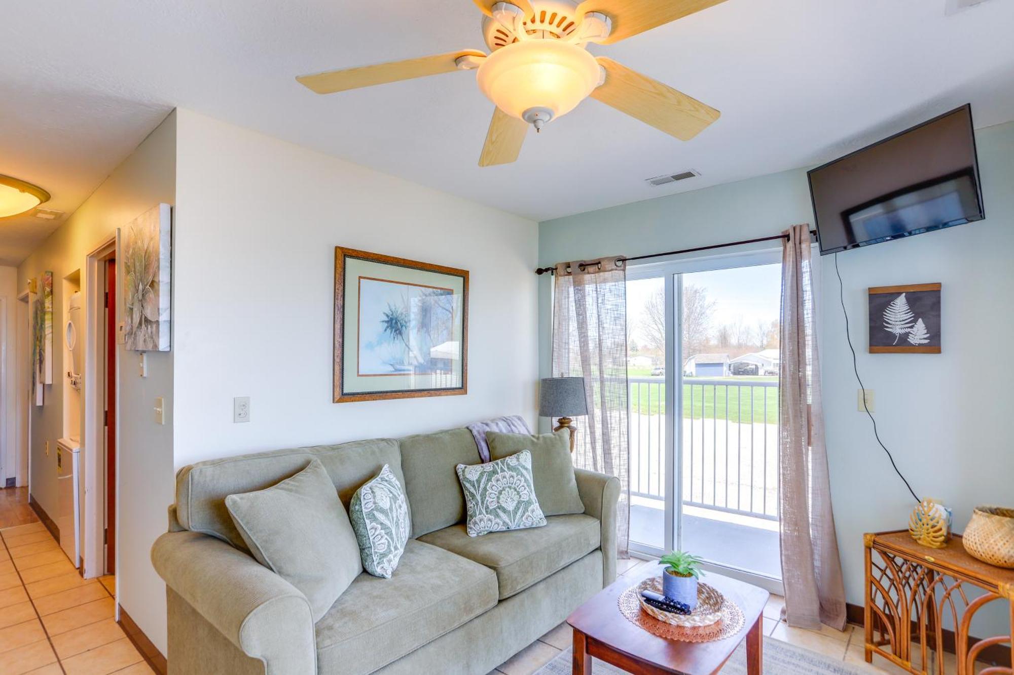 Waterfront Bass Island Retreat With Balcony And Tv Apartamento Put-in-Bay Exterior foto