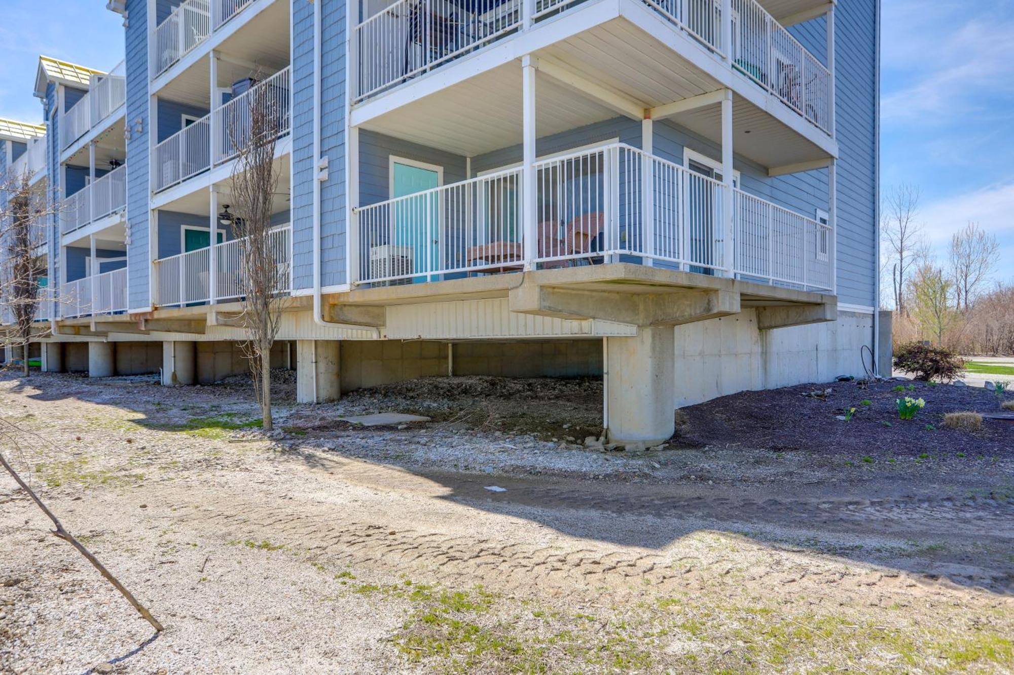 Waterfront Bass Island Retreat With Balcony And Tv Apartamento Put-in-Bay Exterior foto